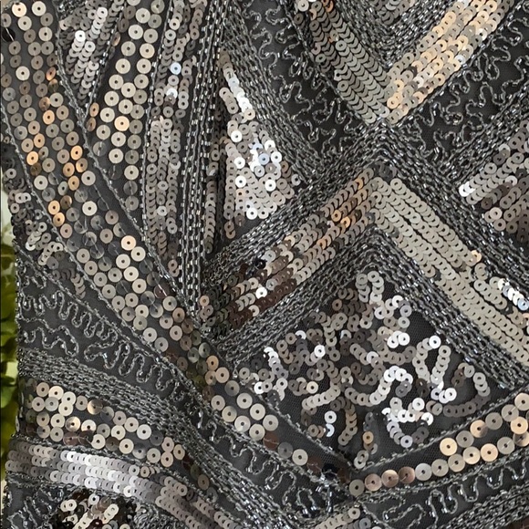 NEW!! MINUET Evening dress - Picture 4 of 16